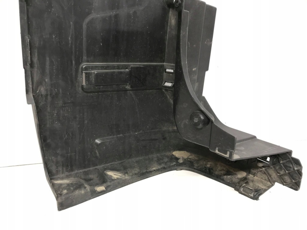 Volkswagen crafter 2017 правый уголок бампера заднего 63330450 Недорого