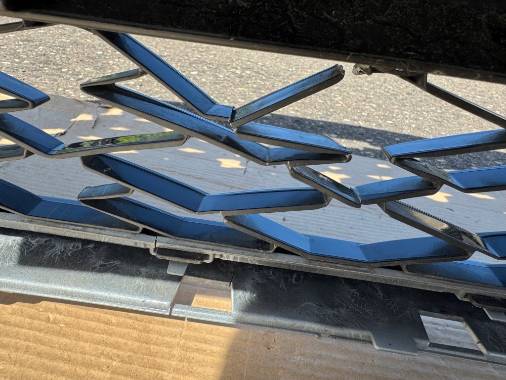 фото №13, Бампер lexus rx v 2022_przedni решётка радиатора решётка f-sport oryg