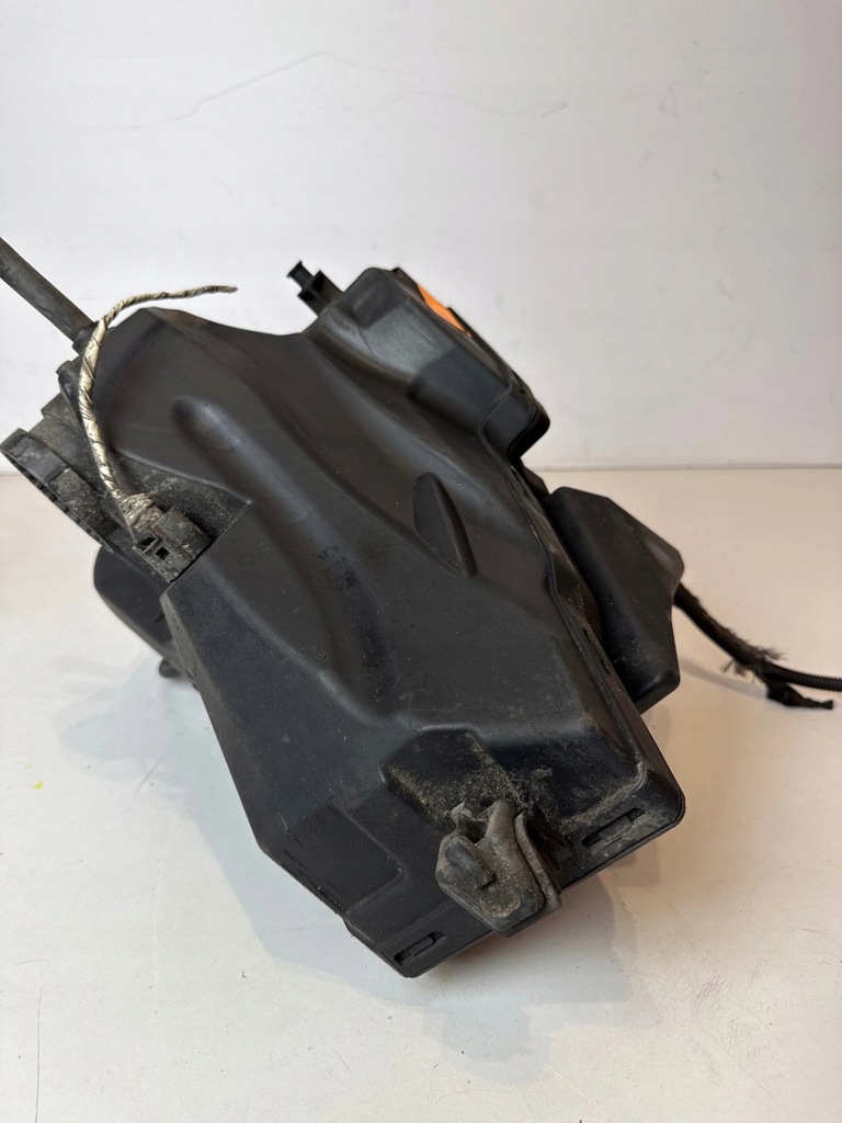 фото №8, Корпус фильтра воздуха audi a4 b8 a5 8t 2.0 tdi