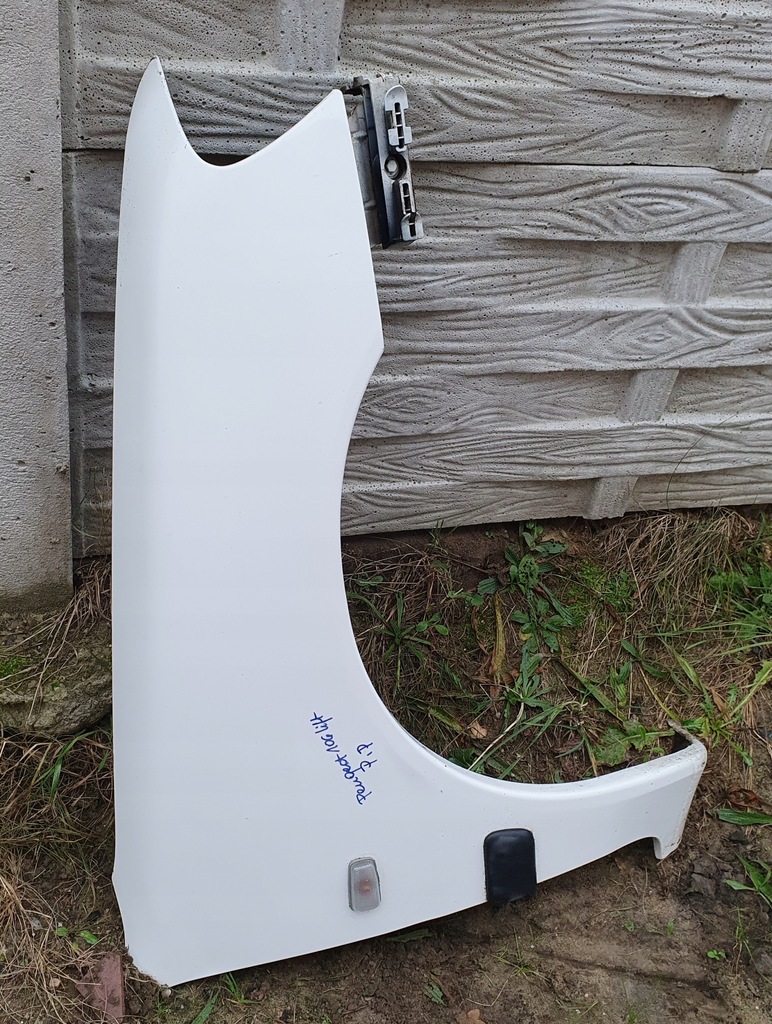 фото №1, Крила правий peugeot 106 lift
