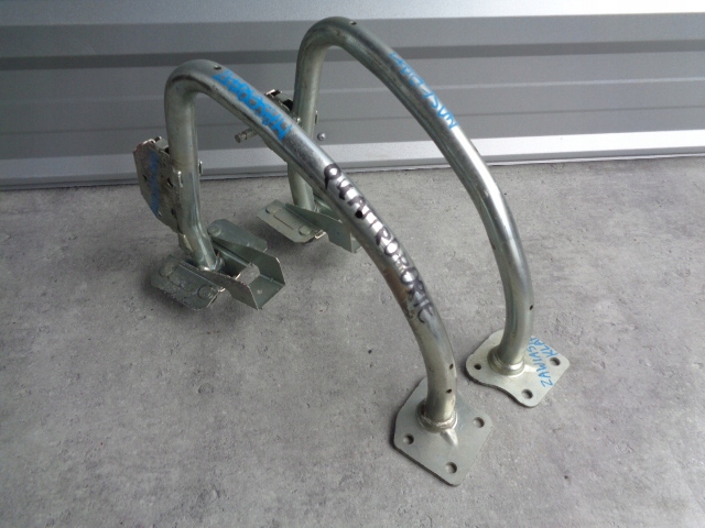 фото №1, Maserati quattroporte vi петли крышки задняя