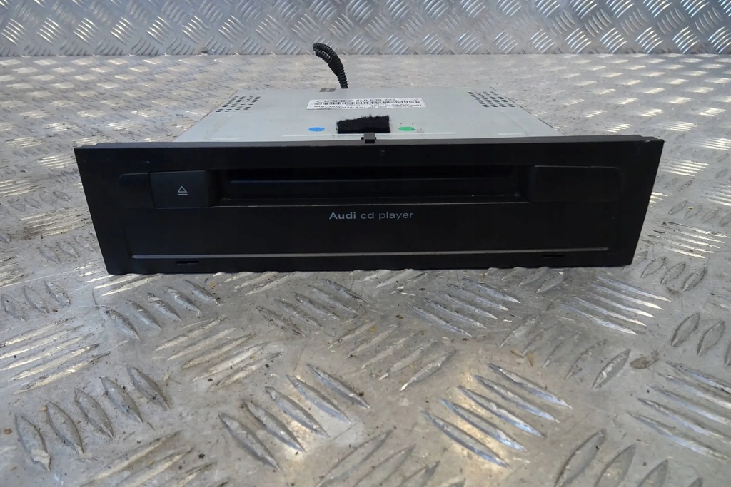 фото №1, Audi q7 4l - чейнджер cd 4l0035729