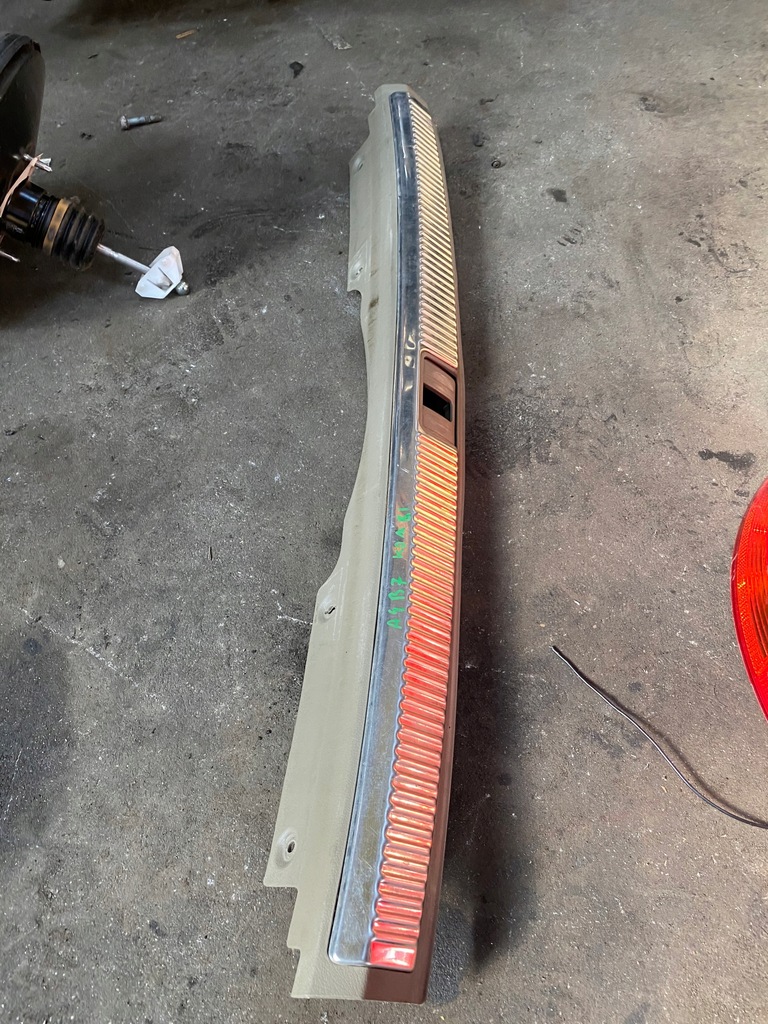 фото №1, Audi a4 b7 захист поперечина заднього 8e9864483c