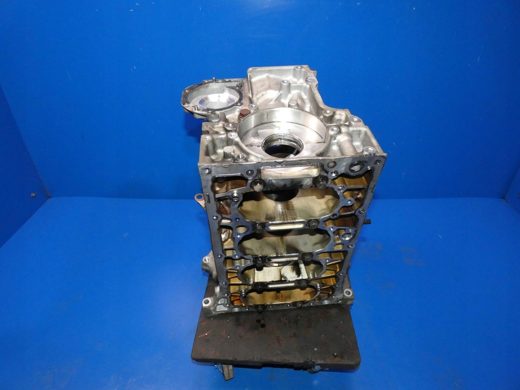 фото №6, Volvo s60 ii v60 xc60 v90 xc90 2.0 d4 блок двигателя номинальный d4204t14