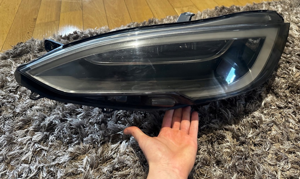 Tesla s рестайлінг  full led фара фара лівий 105357400c Недорого