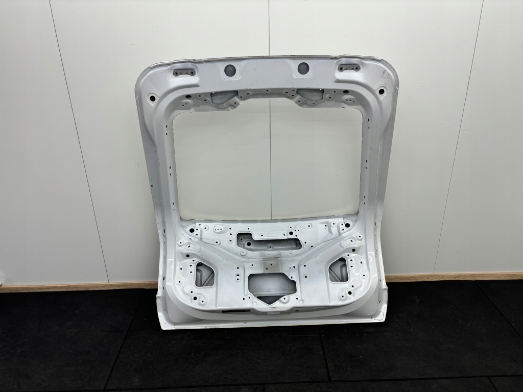 фото №14, Toyota bz4x кришка багажника багажника задня задня