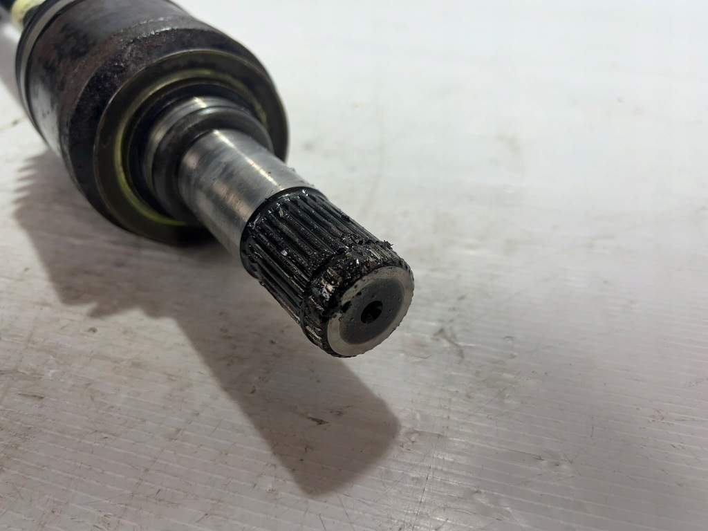 Półośka задня права mercedes-benz ml w163 0501006511 в Україні