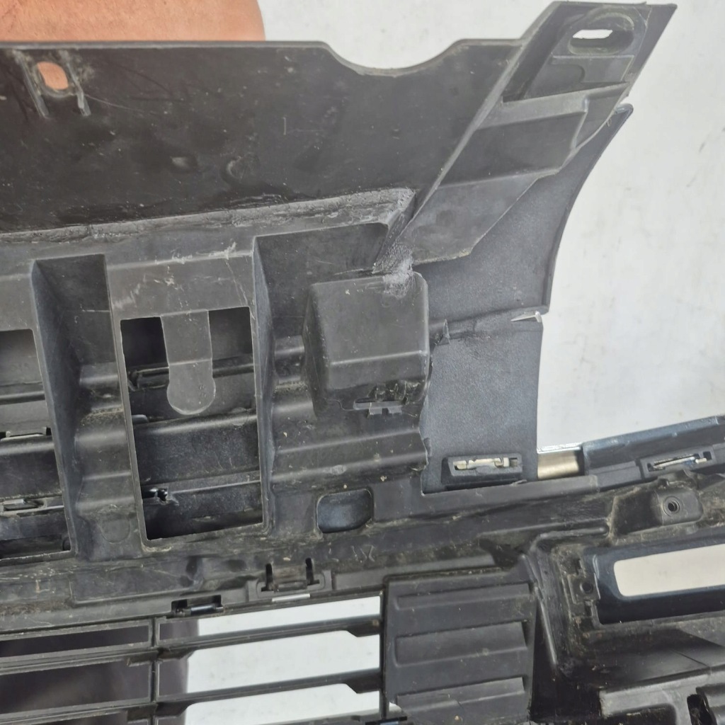 фото №12, Citroen berlingo ii lift 12- бампер перед передній решітка радіатора 91-6815 na світлодіоди