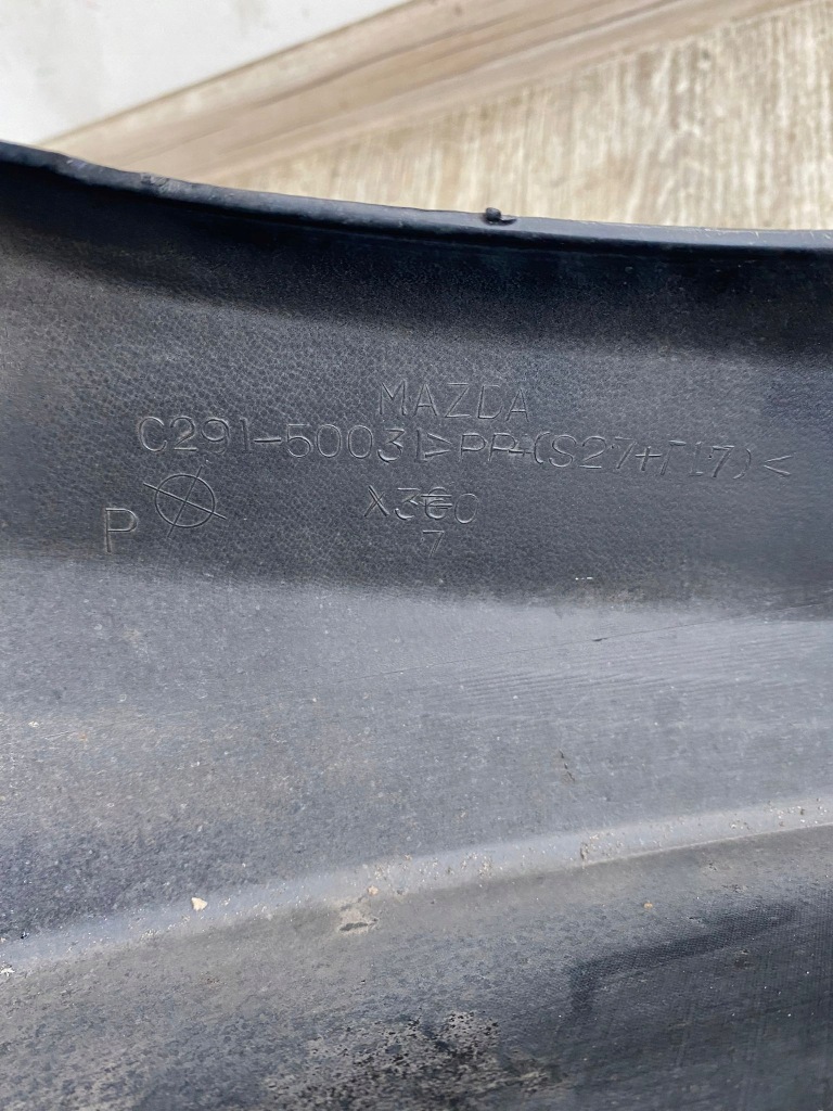 Mazda 5 v lift бампер передний Оригинал