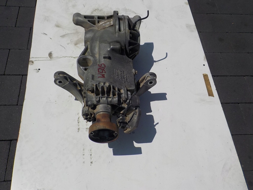 фото №1, Land rover freelander ii 2.2 td диференціал задня 6g9n-4n053-bl