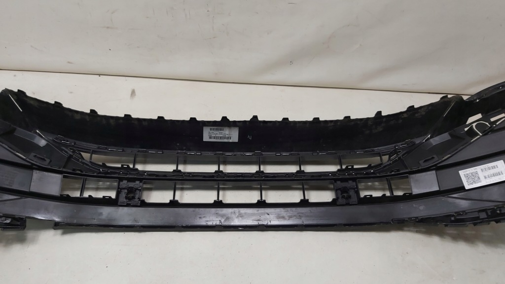 фото №10, Volkswagen оригинальный номер 5na853677q решётка бампера передний