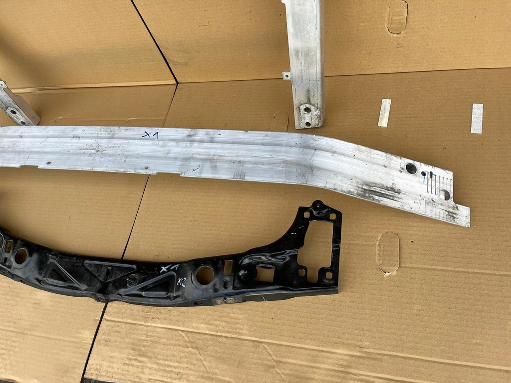 фото №7, Усилитель верхний панель фары балка dół bmw x1 f48