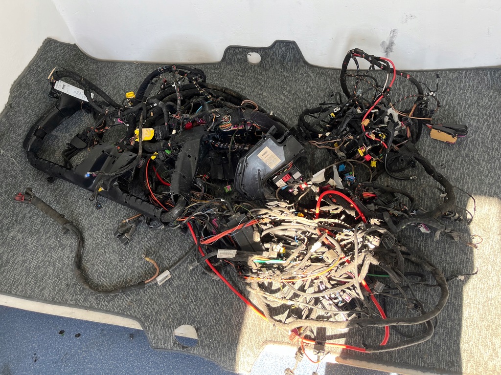 фото №1, Audi a7 c7 s-line 3.0 tdi 2011r жгут электропроводка салона оригинал