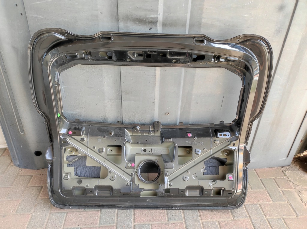 фото №9, Крышка багажника задняя задняя mercedes eqc poznań