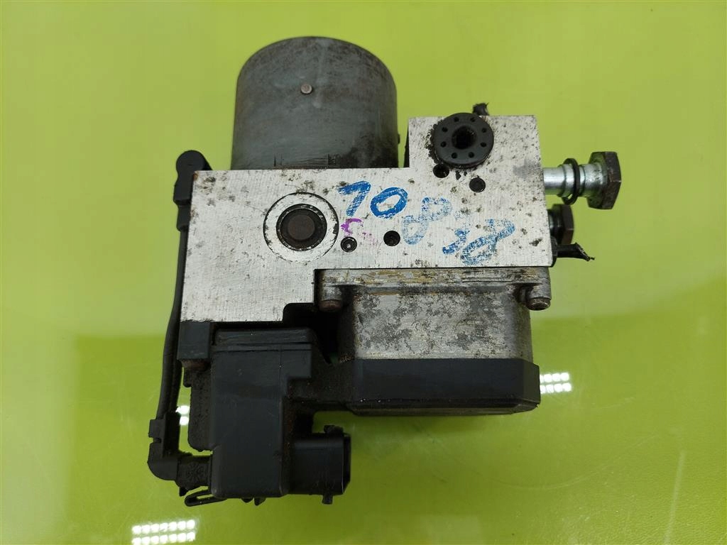 Купити Насос abs audi a8 d2 1994-2002 0273004358 bosch оригінал