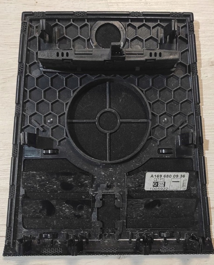 фото №2, Mercedes-benz оригинальный номер 1696800936