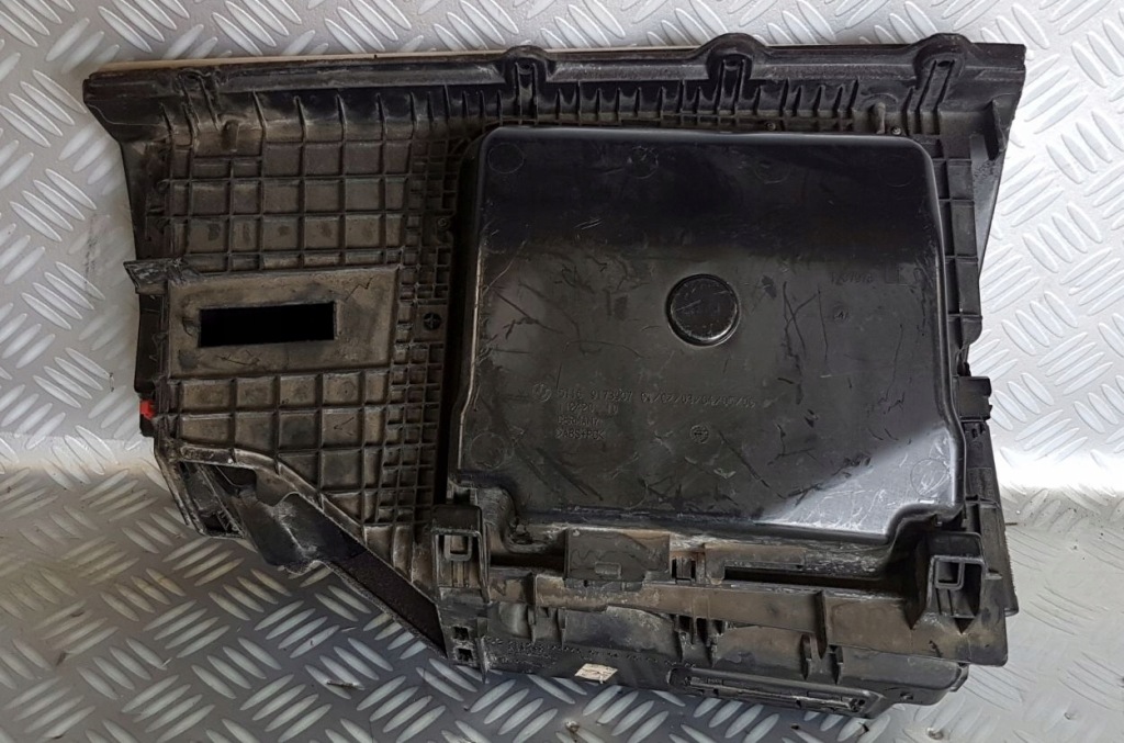 фото №5, Bmw f10 f11 бардачок панелі пасажира бежевий 9173907