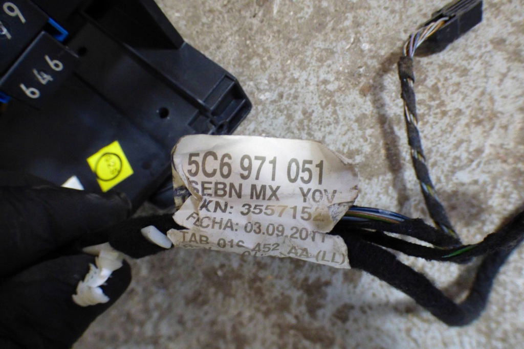 Купить Volkswagen jetta vi 5c электропроводка салона 5c6971051 европа