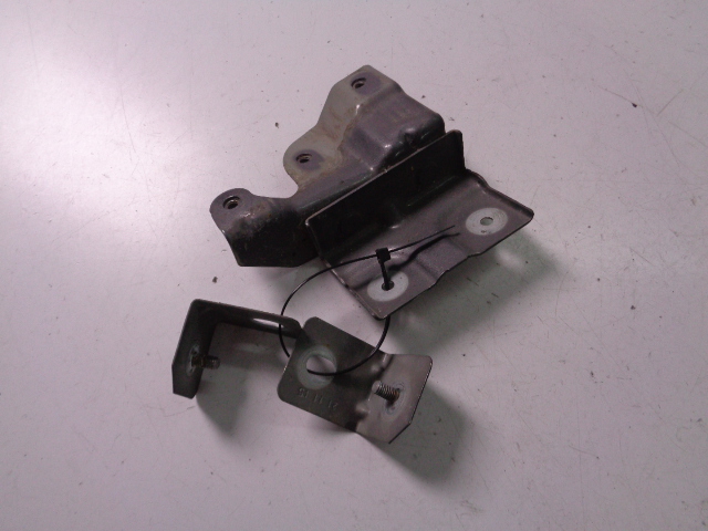 фото №1, Кріплення крила правий перед range rover evoque i lift l538 2015 r lrc873