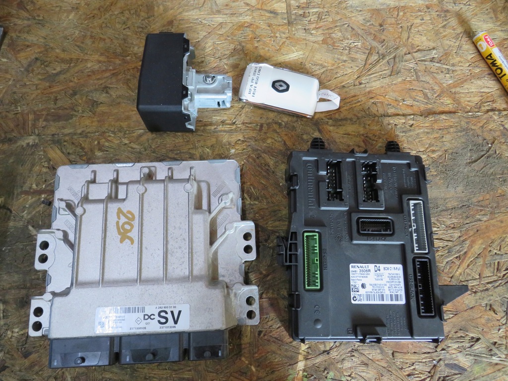 фото №1, Набор стартовый renaullt scenic 4 iv 237100893s