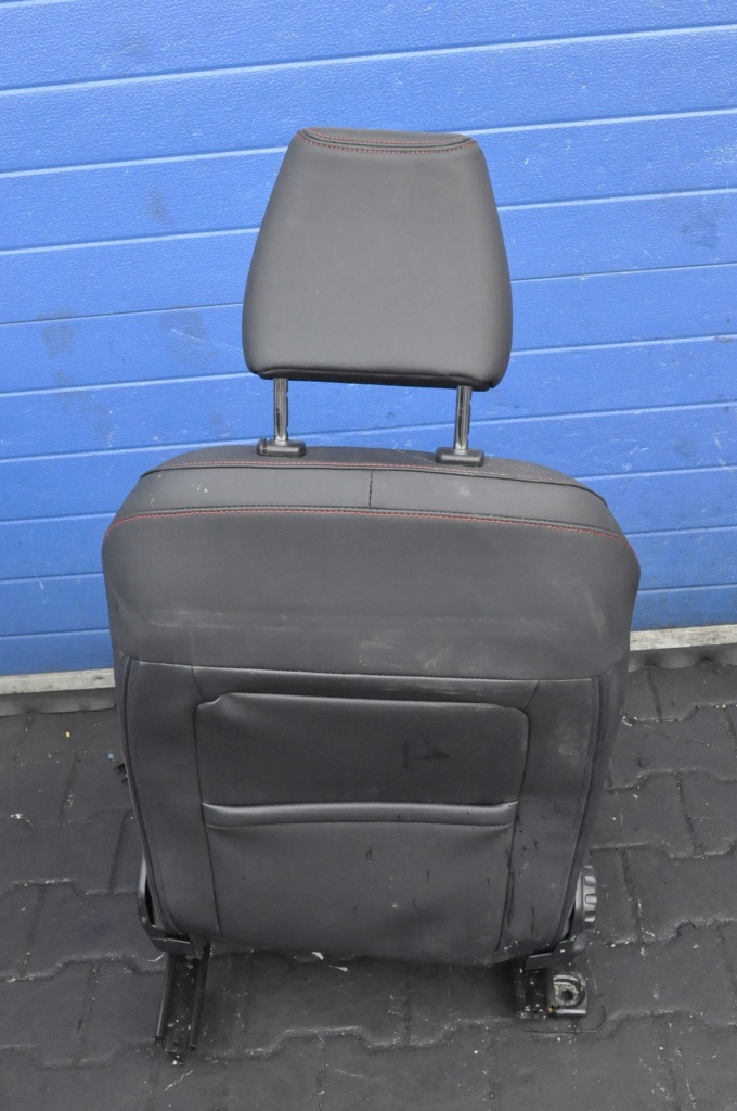 фото №11, Ford fiesta mk8 5d переходник салона сиденья заднее сиденье полукожа alcantara