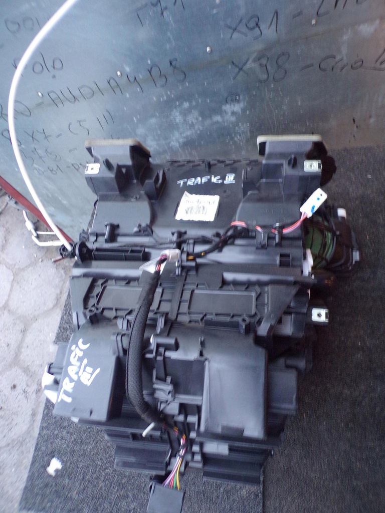 фото №8, Отопитель 272701779r renault trafic iii anglik