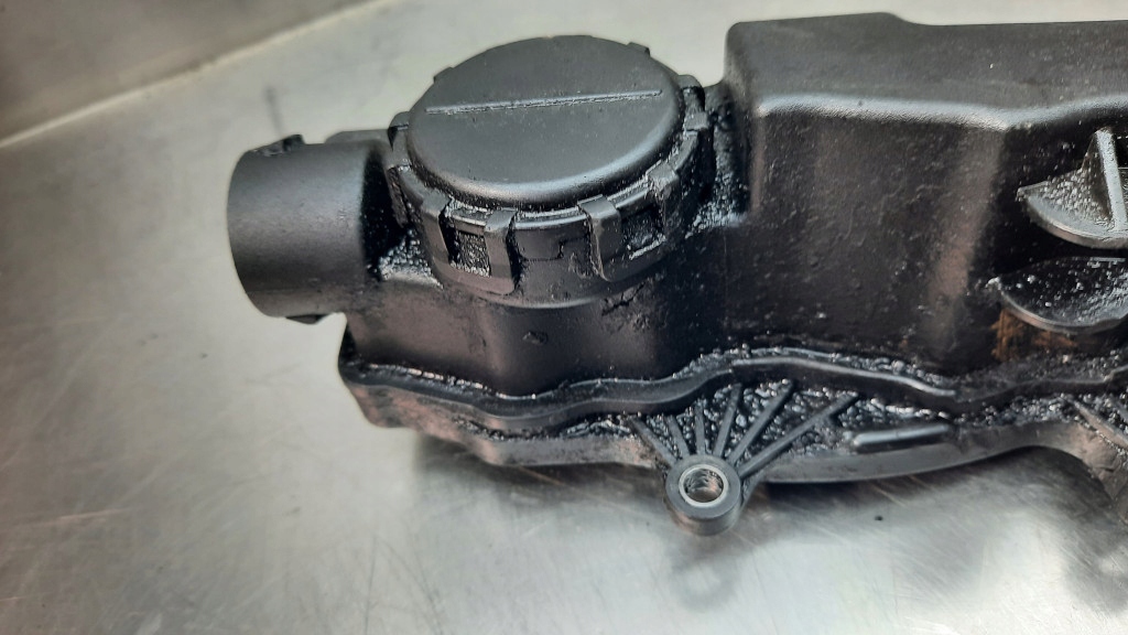 Кришка клапанів 9651815680 fiat scudo ii 1.6 hdi Київ