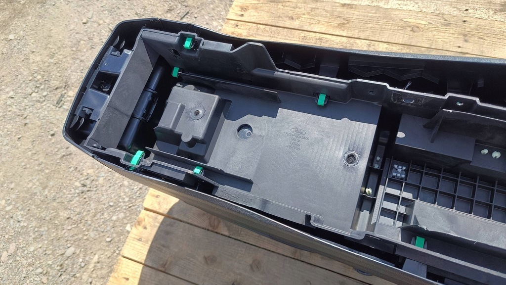 фото №15, Туннель средний подлокотник подстаканник бардачок ford explorer v 2011-