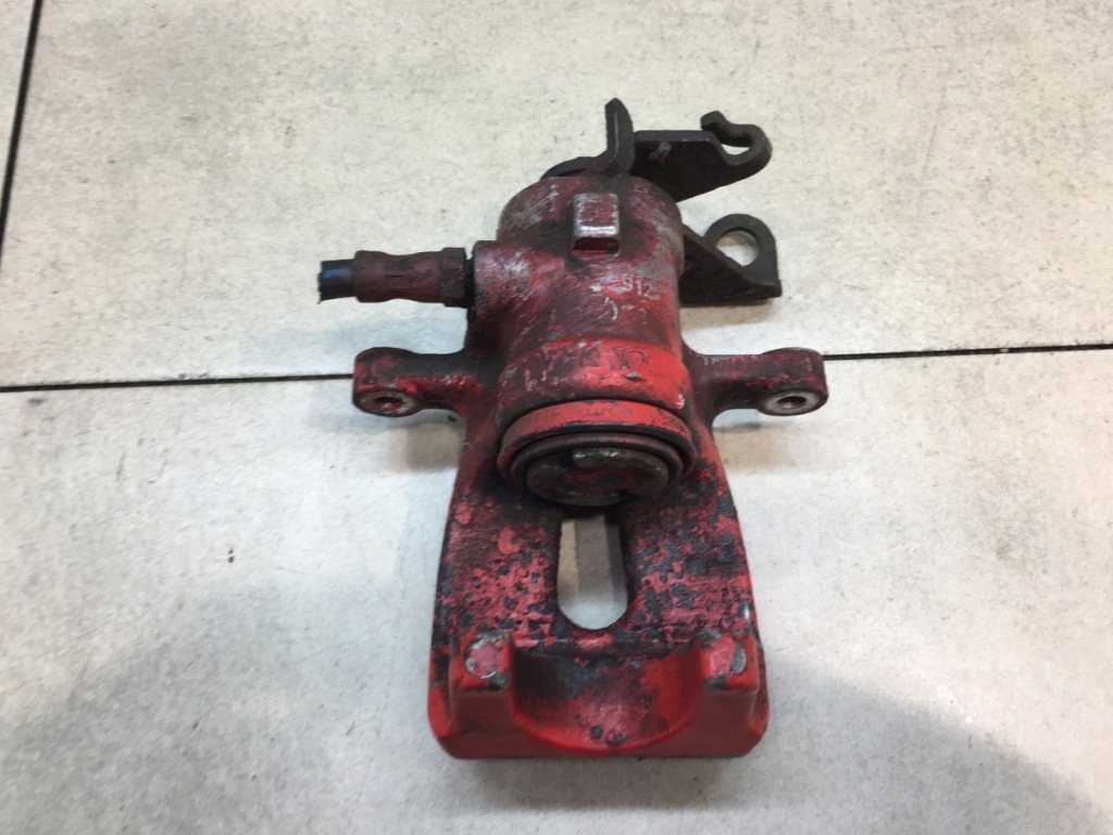 фото №4, Суппорт тормозной левый задняя alfa romeo 147