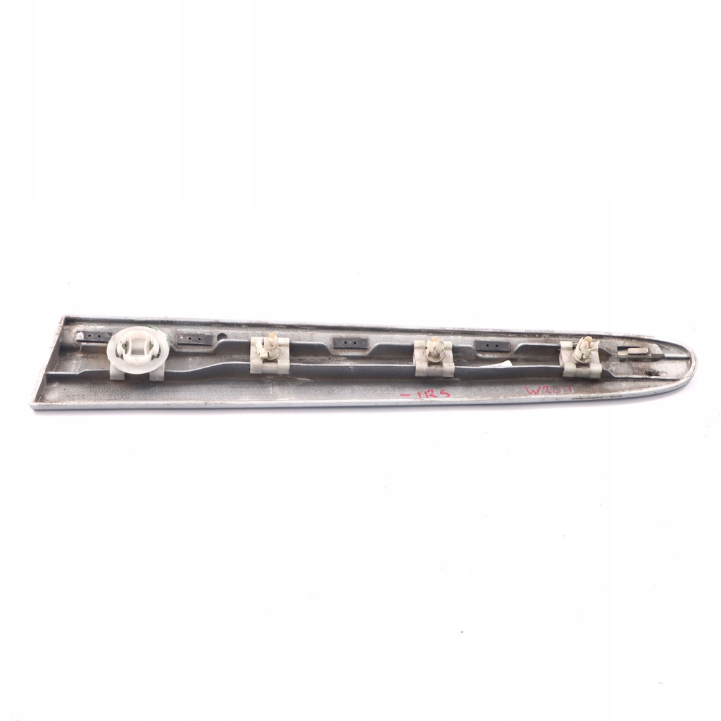 фото №11, Mercedes c209 молдинг крыла правый задняя серебристая a2096902662