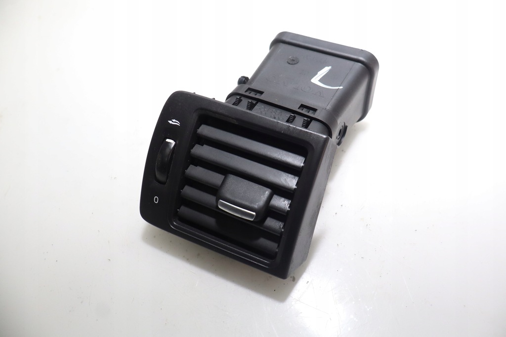 фото №1, Решётка обдув левая volvo v50