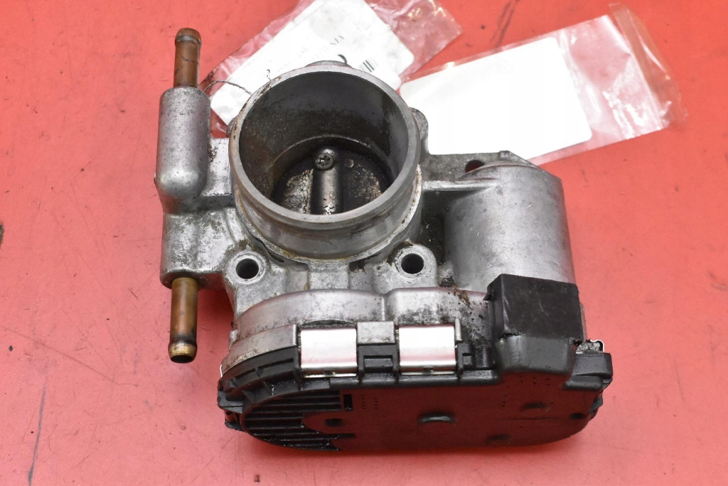 фото №5, Дросельна заслінка 24420536 opel corsa c 1.2 16v 80 km 03-06