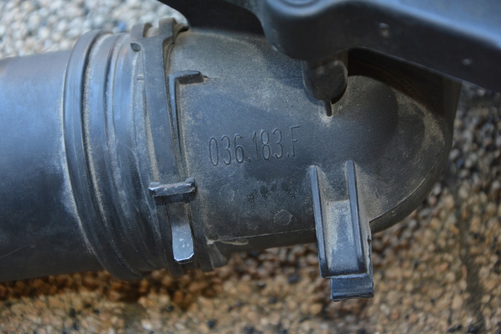 фото №8, Корпус фільтра повітря vw polo 6r 036129611cd