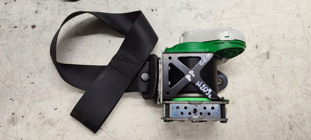 фото №13, Приборная панель консоль подушки безопасности ремни mercedes w209 clk 3,0 v6