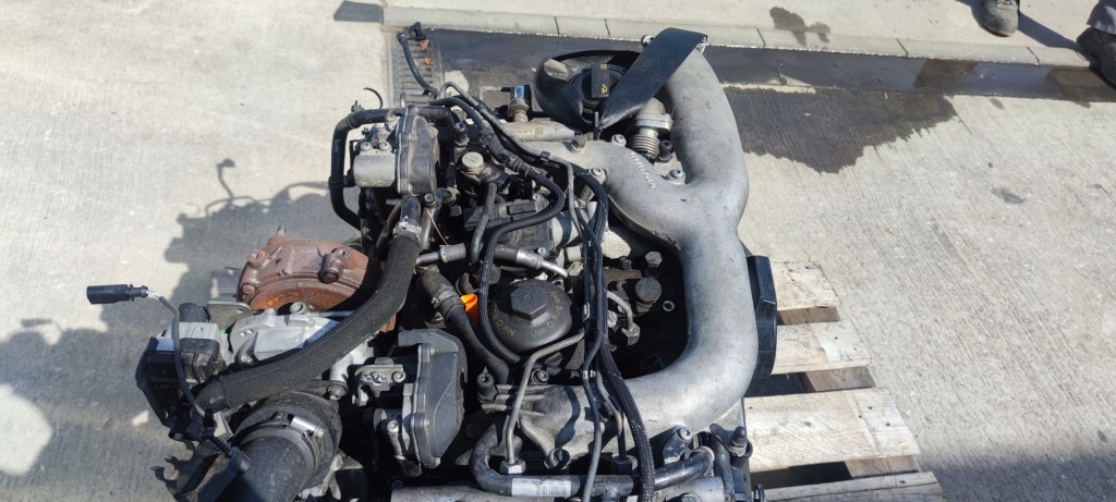 Двигун audi a4 b8 a5 8t q5 8r 3.0 tdi capa комплект Київ