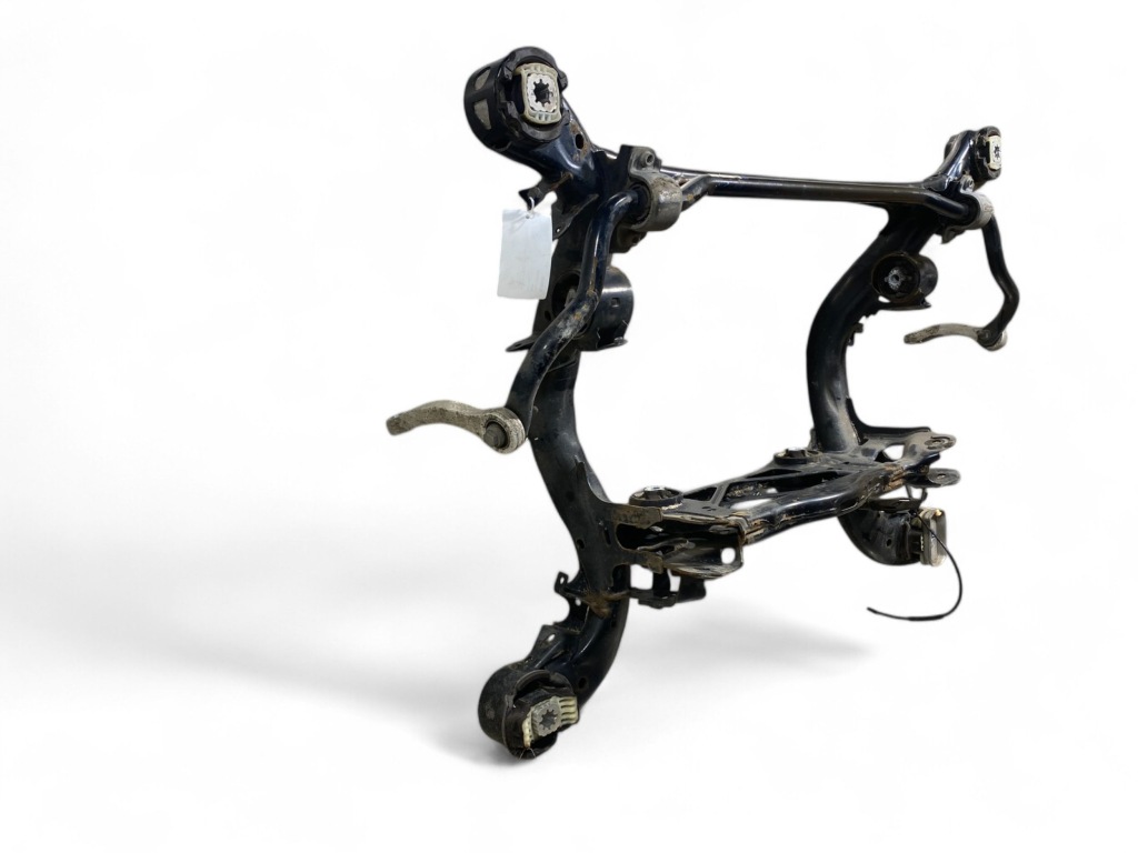 Audi e-tron 2021 рама допоміжна задня в Україні