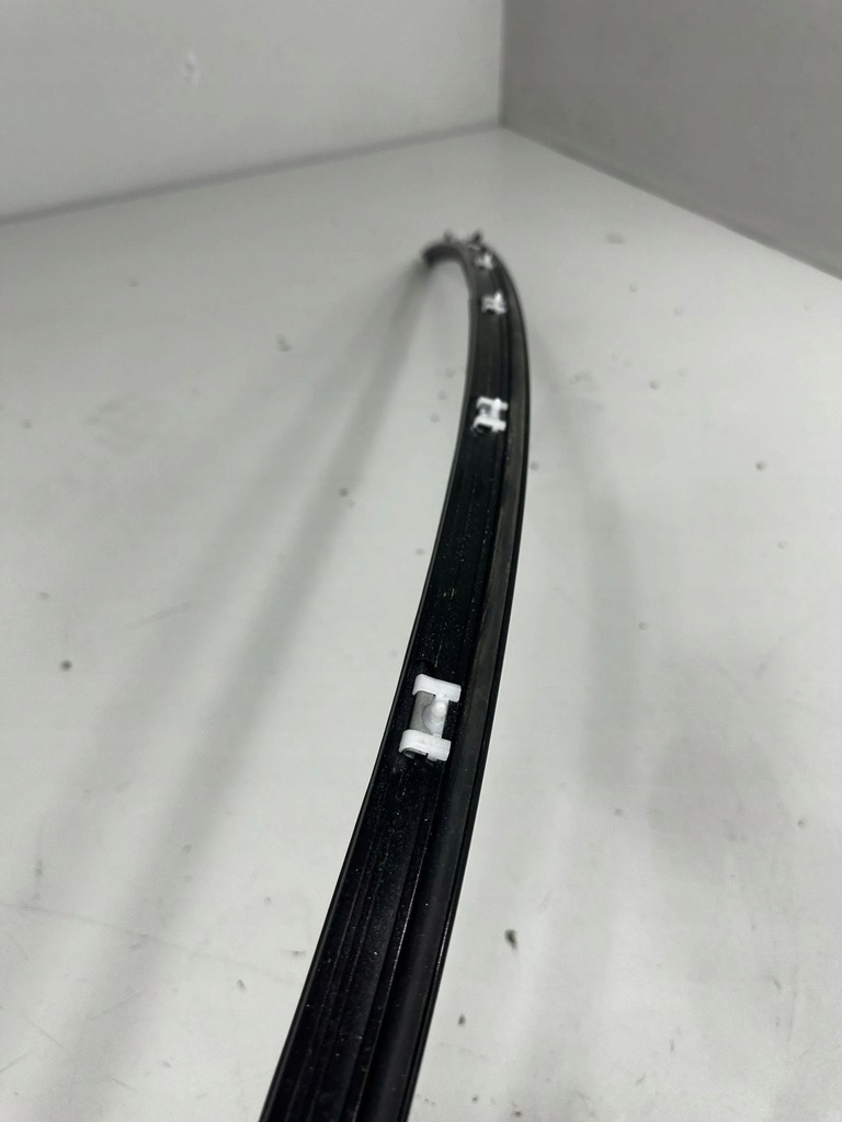 фото №10, Bmw i4 2022 набір молдинг wykończeniowych зовнішніх