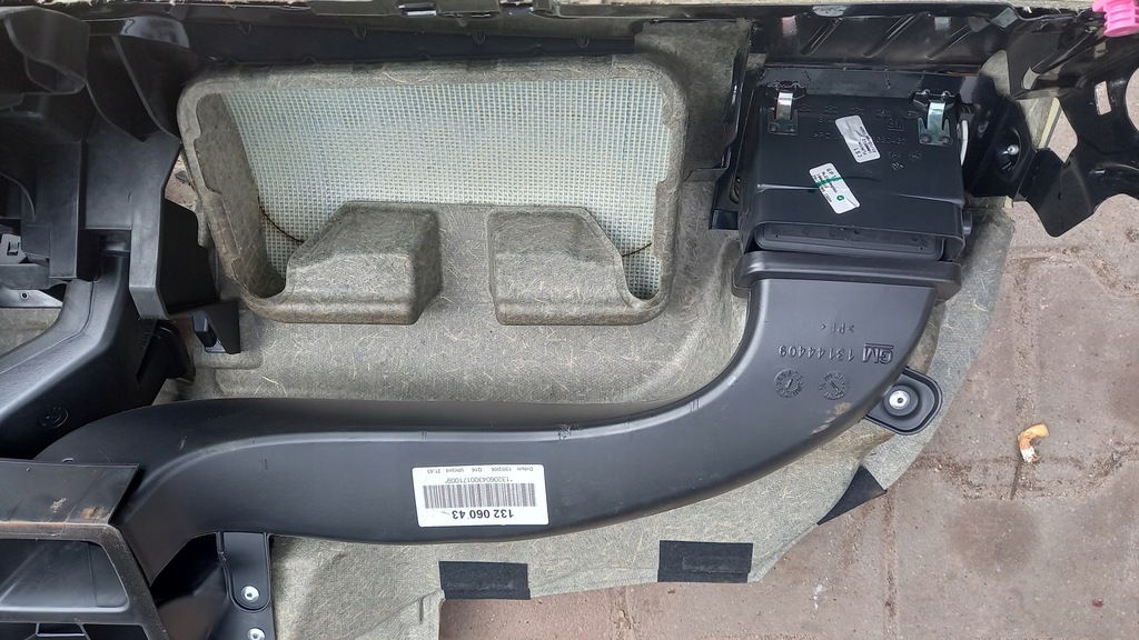 фото №7, Приборная панель приборная opel zafira kombi 06r