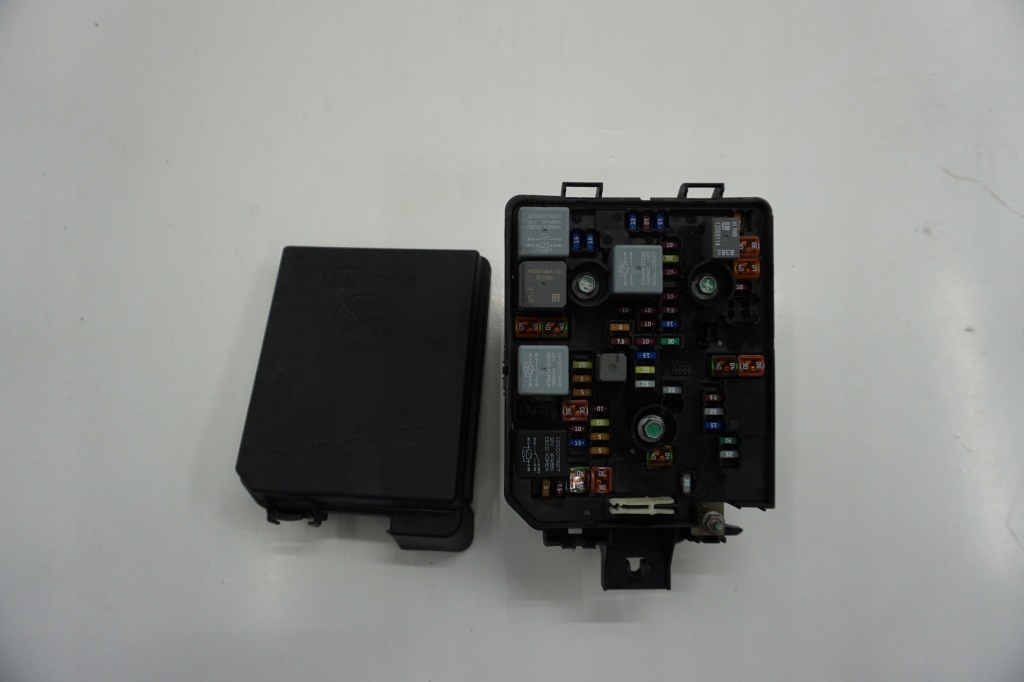 фото №1, Opel mokka коробка запобіжників 1.7cdti 95263744