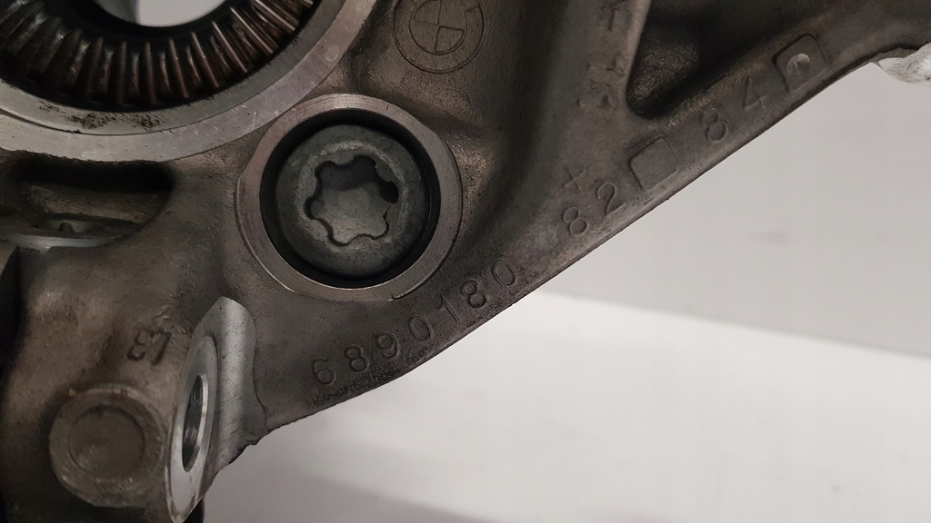 фото №8, Поворотный кулак рычаг амортизатор правый bmw x1 u11 x2 u10 5a2fda6 8846544 689018