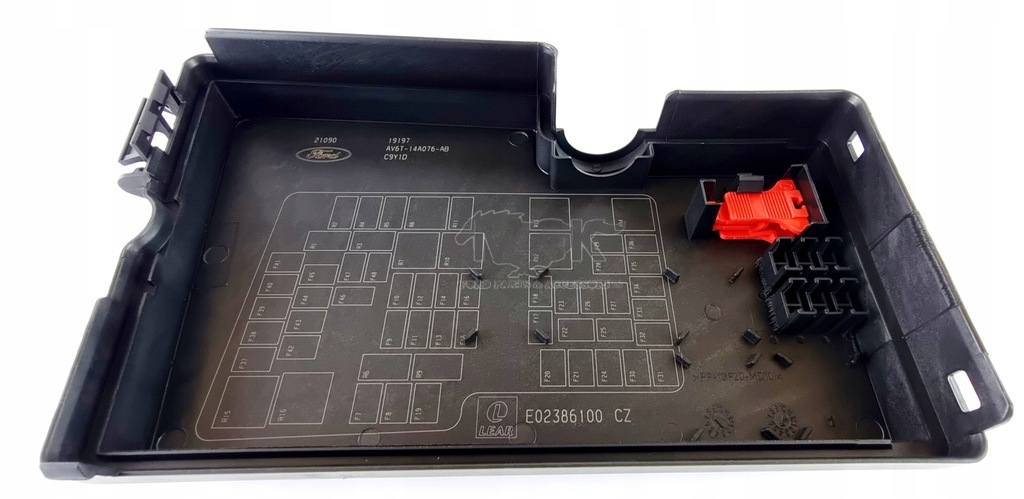 фото №16, Крышка коробки предохранителей ford tourneo connect