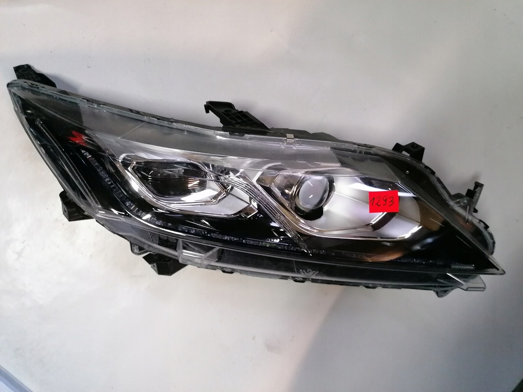 фото №1, Mitsubishi eclipse cross лампа правая перед h7+led