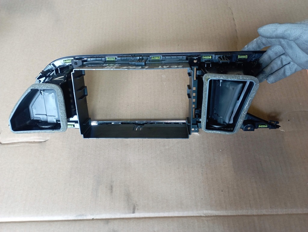 фото №9, Seat leon iii 3 ґрати обдув комплект 5f1820901 5f1820902 5f1819110