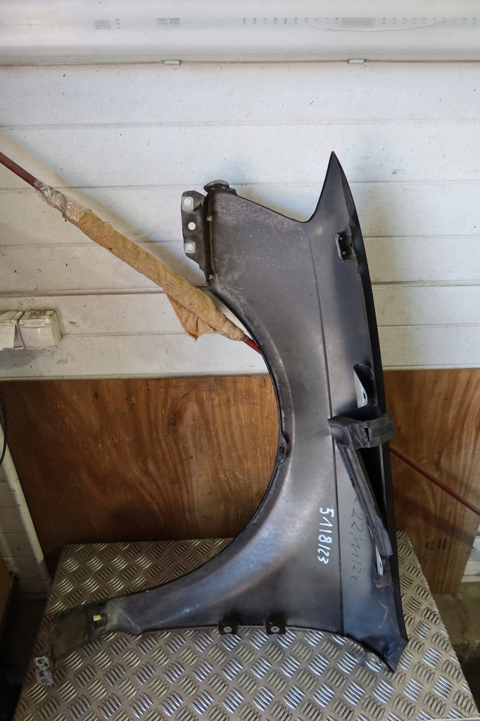 фото №9, Крила правий перед audi a3 8p cabrio lift 08-12