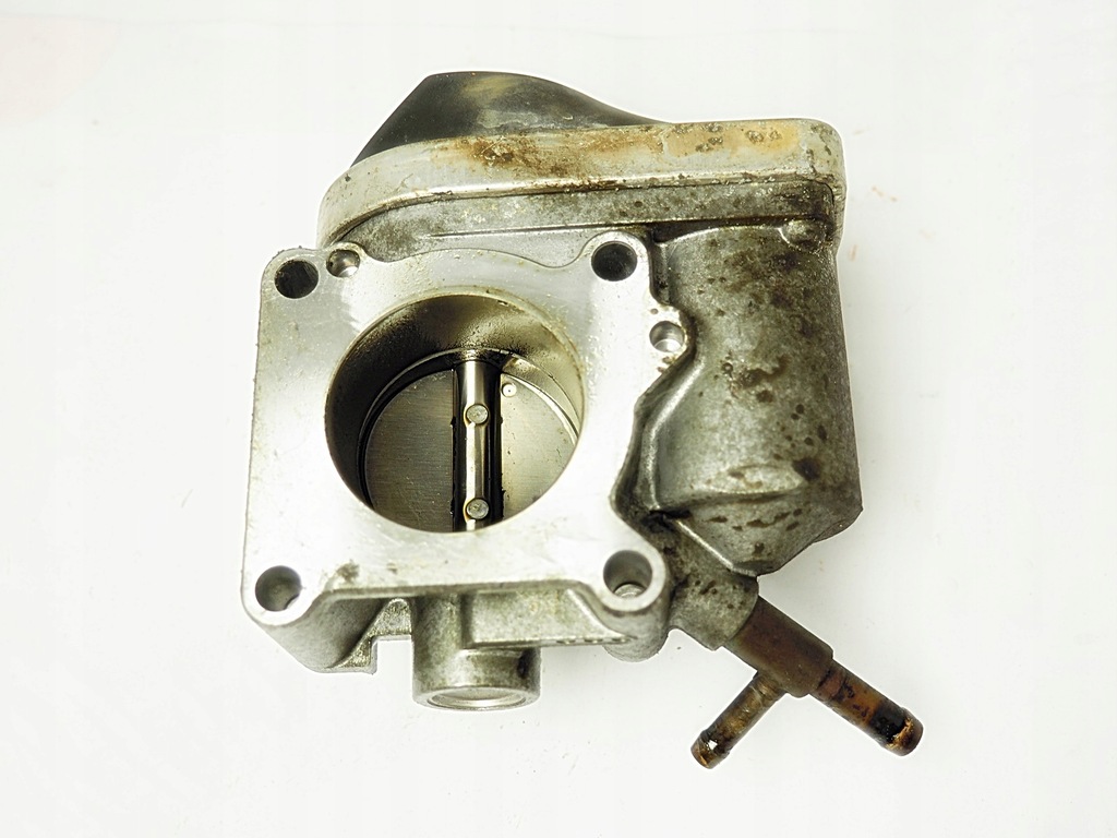 фото №5, Skoda fabia 1 дроссельная заслонка 047133062d