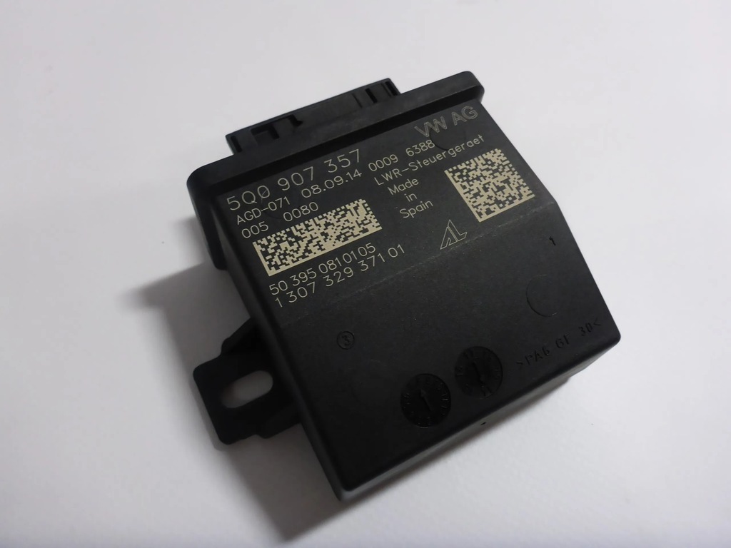 фото №1, Модуль блок управления света seat leon iii 5f 12-