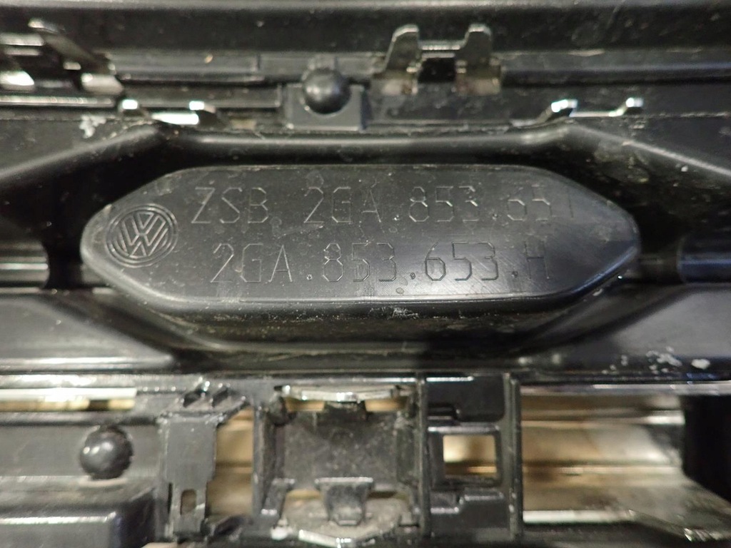 фото №2, Решітка радіатора vw t-roc lift 2021- r-line 2ga853653h