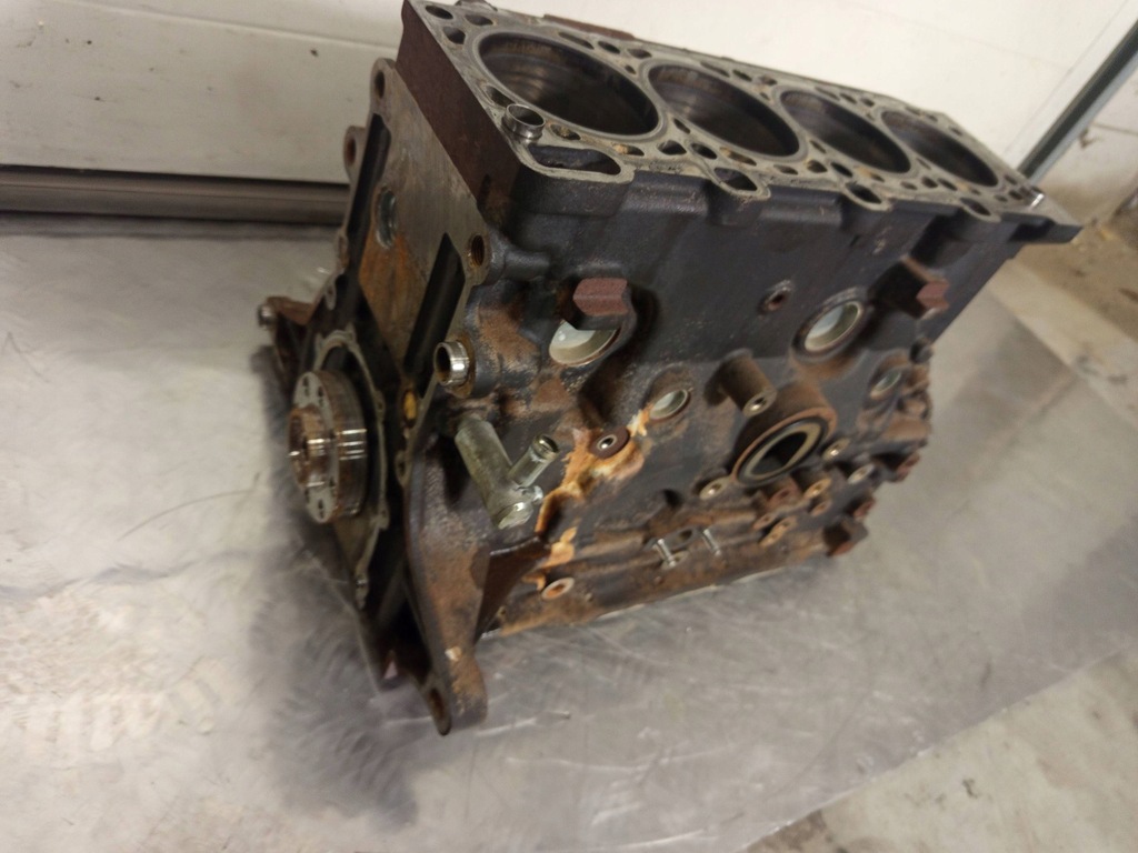 фото №10, Блок двигуна kompletny поршні wał mazda cx-7 2.2 citd r2aa