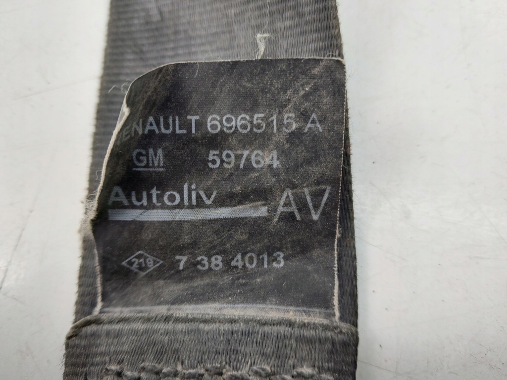 Pas безопасности правый перед 696515a renault trafic ii opel vivaro b Оригинал