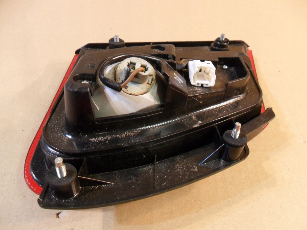 фото №13, Лампа права задня задня nissan almera n16 lift 05r